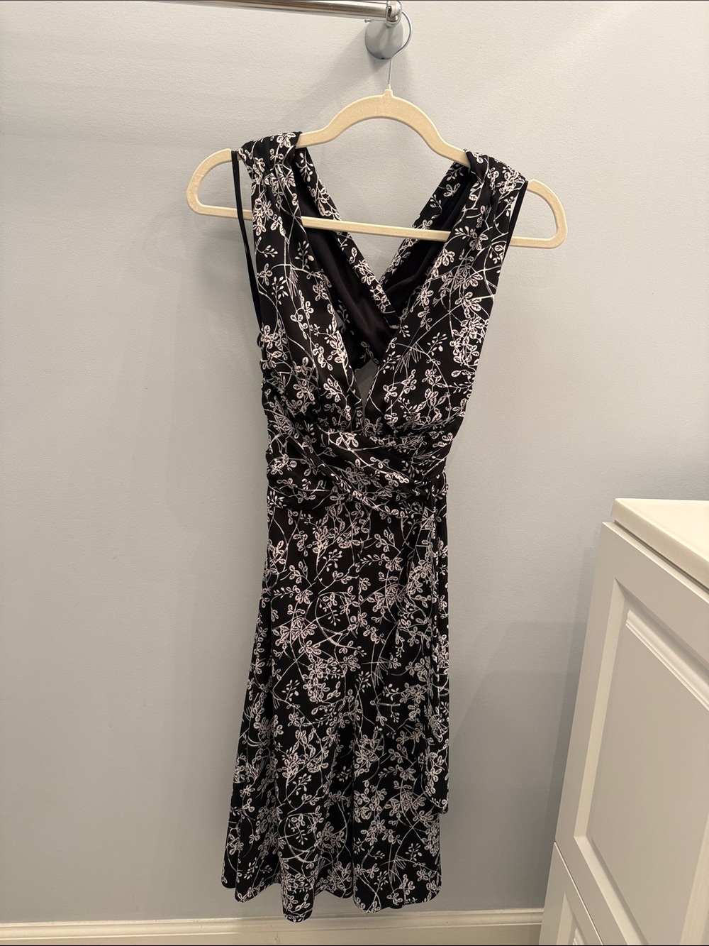 White House Black Market Black and White Floral Midi Dress